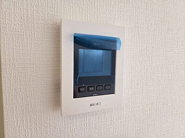 【その他設備】ハッキリと映るモニター付きで来訪者を事前に確認できます♪
