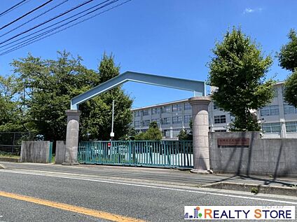福岡市立花畑小学校 800m