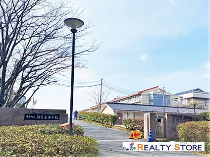 須恵町立須恵東中学校 1400m