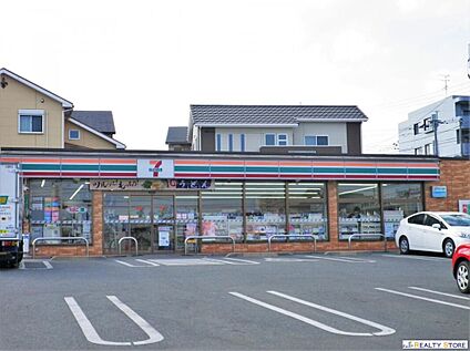 セブンイレブン大野城上大利店 230m