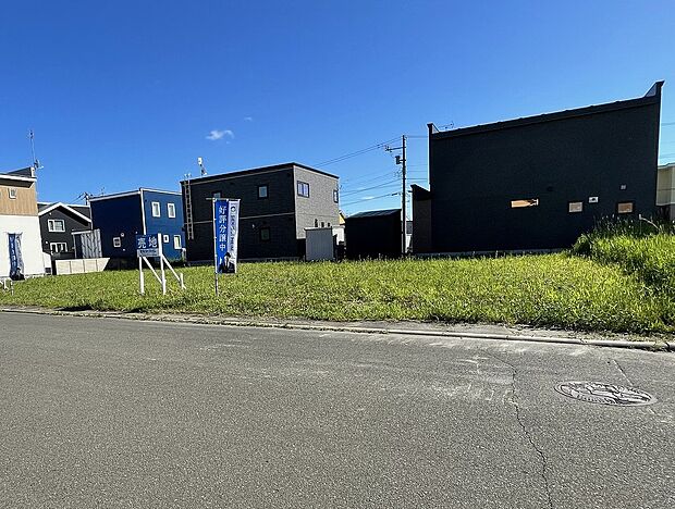 平坦な土地で建築のしやすい土地（2023年6月撮影）