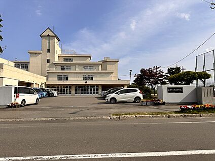 米里中学校 徒歩15分