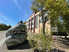 ホームズ セキスイハイム 平岡2条分譲住宅 札幌市清田 区 札幌市営東豊線 福住 駅からバス乗車16分 中央バス 平岡３条２丁目 停下車徒歩3分 約240ｍ の新築一戸建て