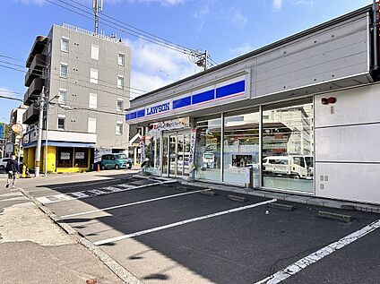 ローソン札幌宮の森4条十丁目店 徒歩9分