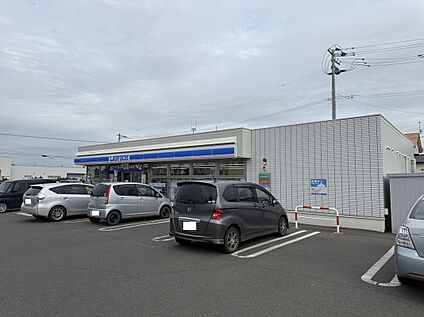 ローソン北見中央三輪店 徒歩4分