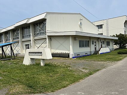 南小学校 徒歩3分