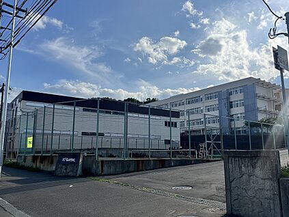 宮の丘中学校 徒歩36分