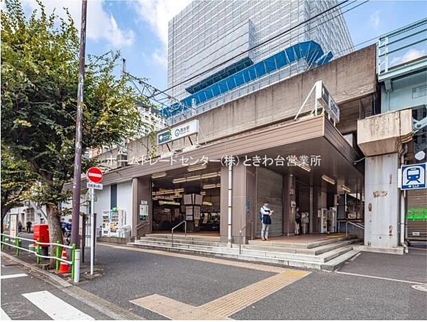 ☆最寄り駅☆
都営三田線「西台」駅　歩15分♪