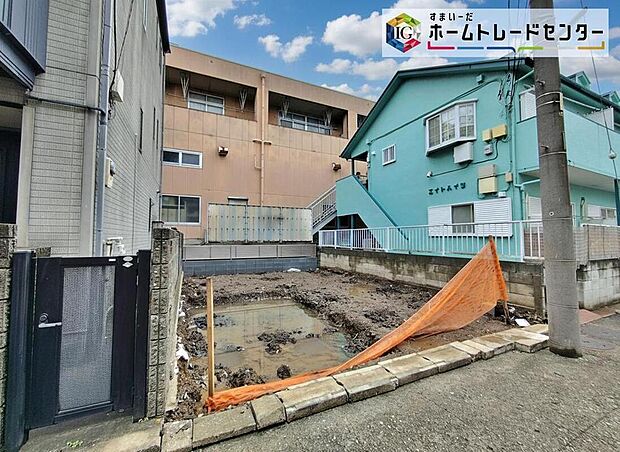 ☆現地の様子☆
希少エリアに洗練されたデザインの新築戸建て誕生です♪
省エネ性能ラベル取得物件です♪