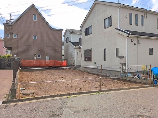 ☆現地の様子☆東武東上線「みずほ台」駅歩７分の好立地！住宅性能表示「建設」「設計」Ｗ取得♪豊富な収納が嬉しい新築戸建てです♪