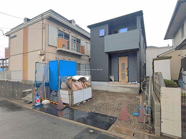 一戸建ての大きなメリットは、「自分の土地」を自由に使えること。好きなペットが飼えるほか、ガーデニングやDIY、車やバイクの手入れなど様々な趣味を楽しめます♪