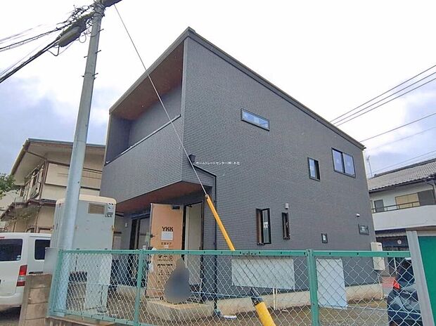 ☆外観の様子☆
上福岡駅まで徒歩12分!通勤・通学時間短縮で家族時間が増えそう♪
お買い物施設や教育施設も近く、住環境良好です♪
