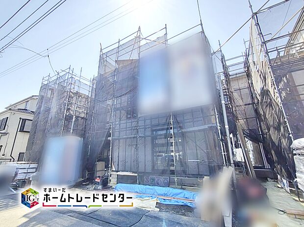 【☆現地の様子☆】ウォークインクローゼットやシューズインクローゼット、パントリーなど、欲しい収納が揃う家。