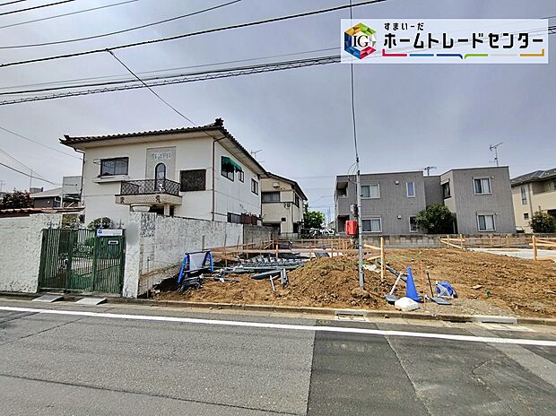 【☆現地の様子☆】
地震に強い家。住宅性能表示「建設」「設計」Ｗ取得。
効率的でストレスのない家事動線。水回りが集中しており、移動がスムーズな間取りです♪