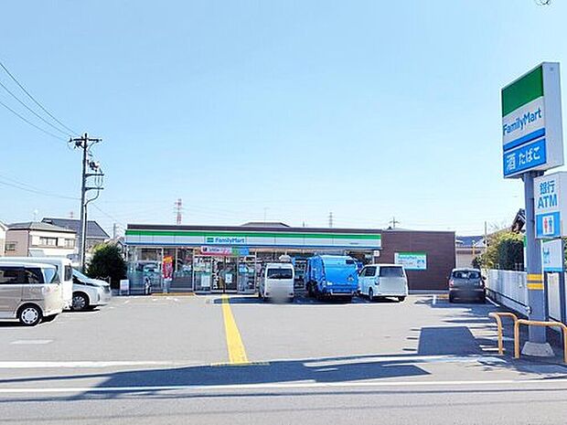 ファミリーマート新座馬場店(約350m)