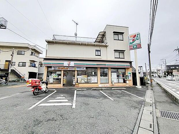 セブンイレブン富士見市水谷東2丁目店（約560m）