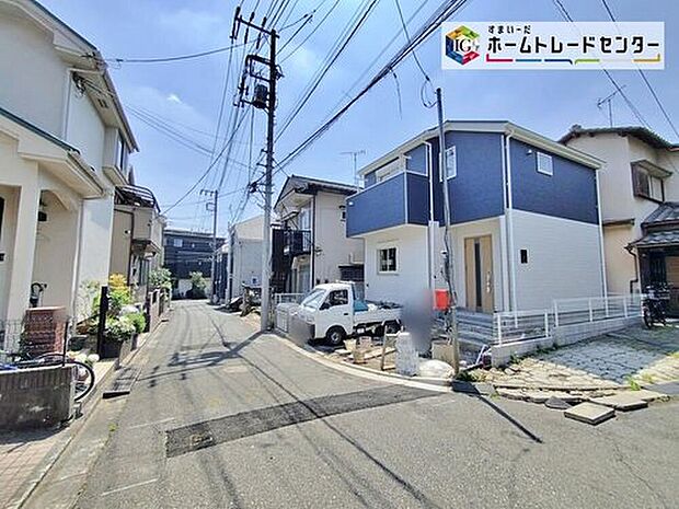 【前面道路含む現地写真】カースペースございます。
平日・お仕事帰りなど、いつでもご案内いたします！お気軽にお問い合わせ下さい。