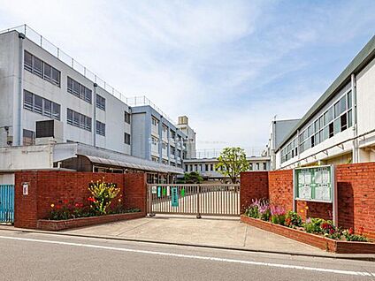 練馬区立三原台中学校 1000m (徒歩13分)