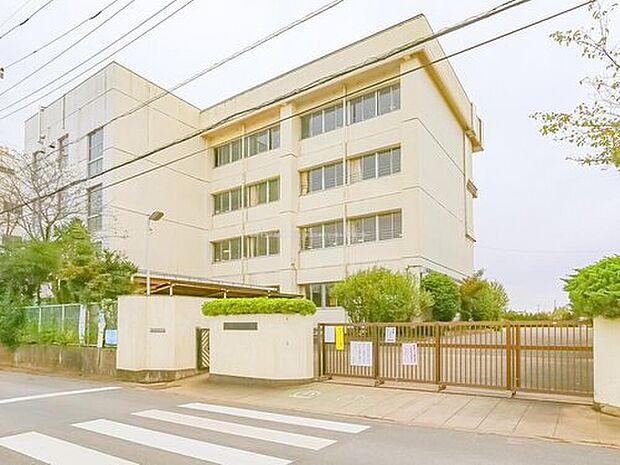 朝霞市立朝霞第九小学校(約1,200m)