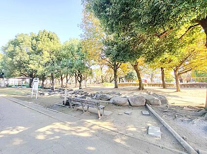 みずほ台中央公園 1210m(徒歩16分)