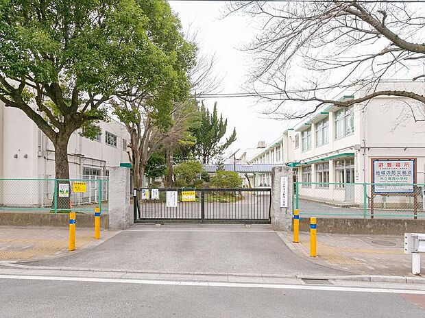 ふじみ野市立駒西小学校（約570m）
