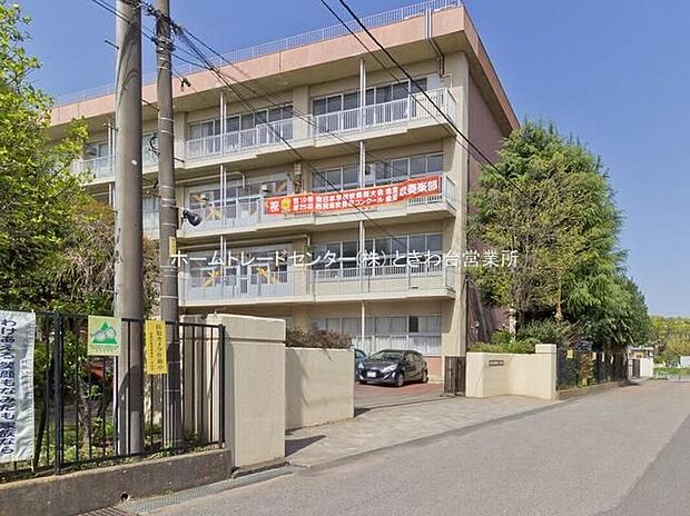 朝霞市立朝霞第三中学校(約800m)