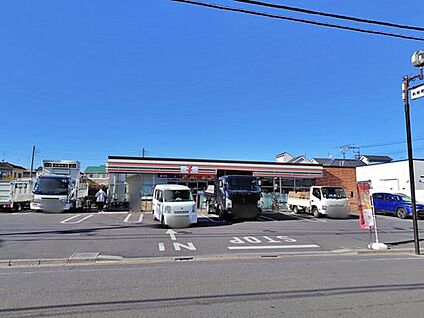 セブンイレブン練馬大泉2丁目店 1600m (徒歩20分)
