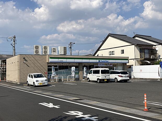 ファミリーマート 大治花常店