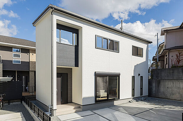 こぢんまりとした居心地の良いヌックのある家!/3号地