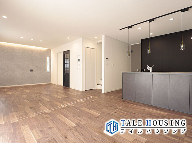 こだわりを取り入れた間取り設計で自分スタイルの住まいを建てたい。
生活のリズムにあったマイホームを素敵に自分らしく、そして快適に。
世界に一つだけのオリジナル住宅をあなたに・・・。(プラン例)