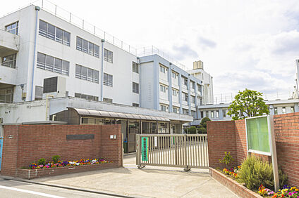練馬区立三原台中学校（指定校） 1090～1110ｍ(徒歩14分)