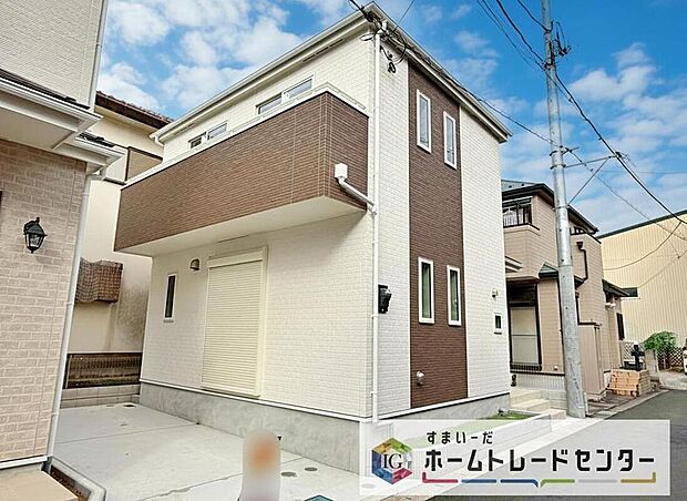 【前面道路含む現地写真】本日のご見学も可能です。スムーズにご対応が可能です。無料送迎も承ります。飯田グループの販売専門会社だからこそ出来る事がございます。