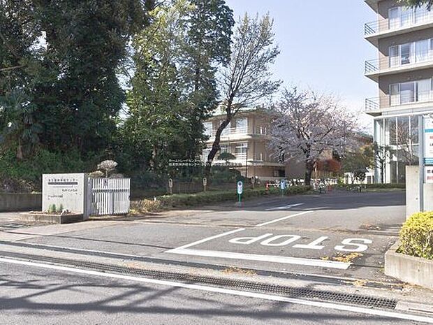 社会福祉法人シナプス埼玉精神神経センター(約800m)