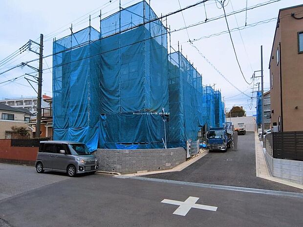 【前面道路含む現地写真】土日だけでなく平日のご見学予約もお待ちしております。ご希望に合わせたご紹介をさせていただきます♪