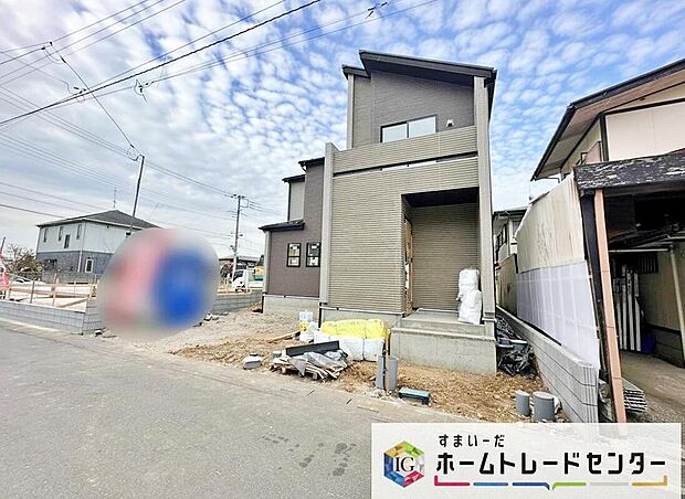 【前面道路含む現地写真】閑静な住宅街は落ち着いた新生活を送るのにぴったりです♪ これだけではない魅力が、現地できっと見つかる！お問合せをお待ちしております。お問い合わせ・資料のご請求などもお気軽にどうぞ。