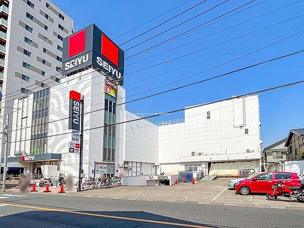 西友鳩ヶ谷店(約550m)