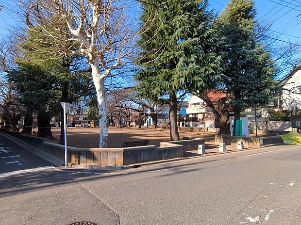 大谷場公園（約180m）