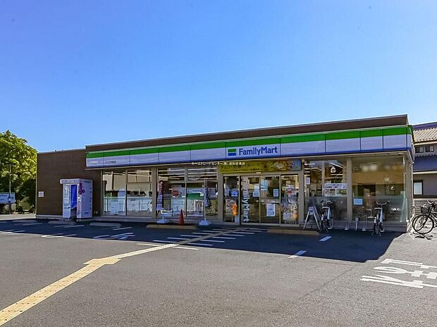 ファミリーマート さいたま神田店(約388m)