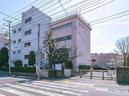 戸田市立戸田第二小学校 650ｍ(徒歩9分)
