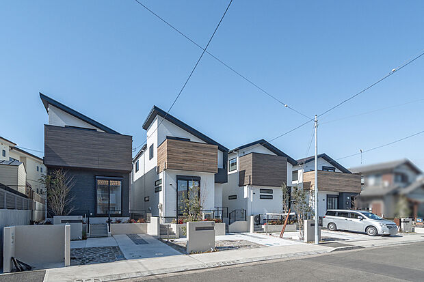 【森を感じ、木を楽しみ、心癒される街】
西武池袋線「清瀬」駅徒歩22分。都内でありながら水と緑に恵まれた豊かな自然と利便性を併せもつこの地に、フレーベスト清瀬illuminat全8邸が誕生します。