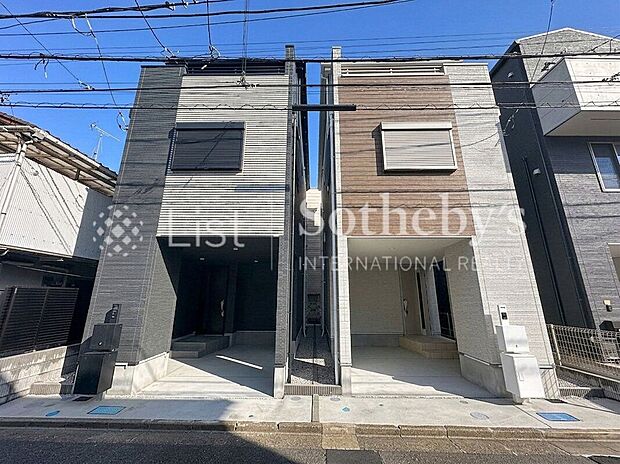 【外観】■外観■実際の建物を見たい!更地のままだと決められない!そんなご家族様におすすめの完成済物件!※掲載画像は一部AI加工を施しております。実際の形状・色味・空模様・陽当たり等と異なる場合があります。