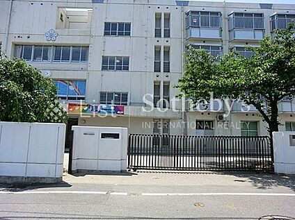 川崎市立南加瀬中学校 1100m