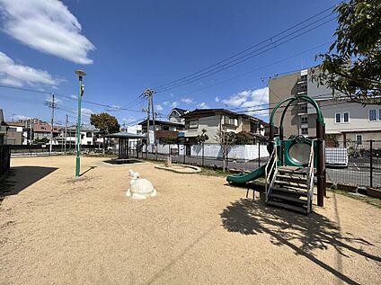 星稜台公園 約160ｍ～約280ｍ(徒歩2分～4分)