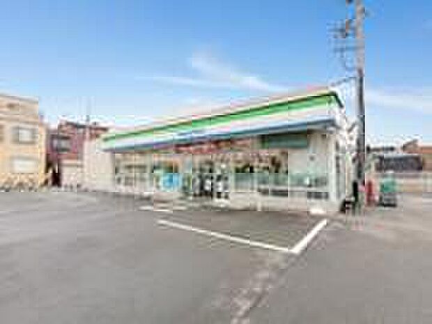 ファミリーマート谷保駅東店