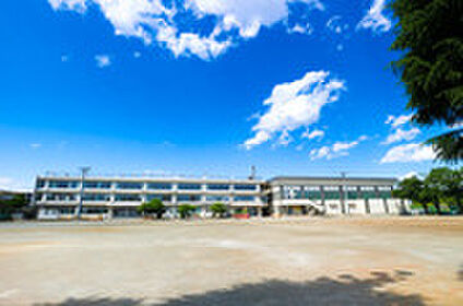 立川市立立川第四中学校 約490m