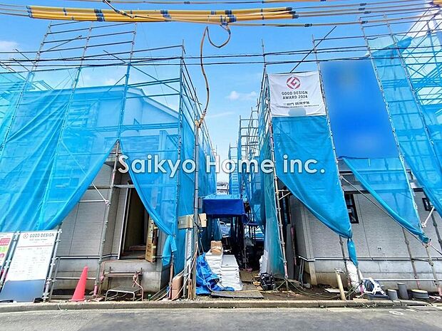 【現地写真】小学校まで徒歩4分ほど。お子様の負担も少なく、安心して通学できますね。