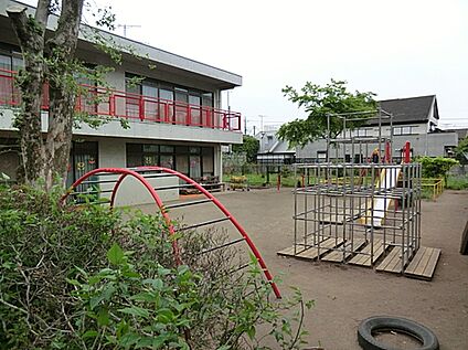 小金井教会幼稚園  約210m