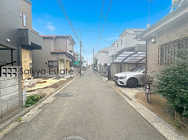 前面道路
