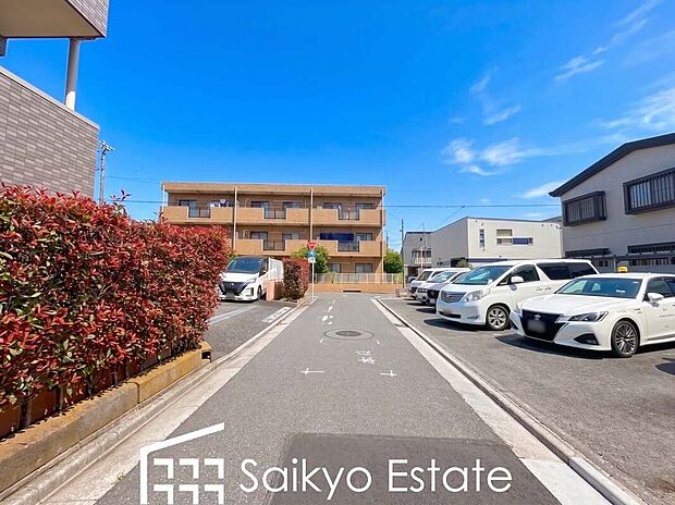 前面道路

