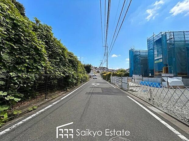 前面道路

